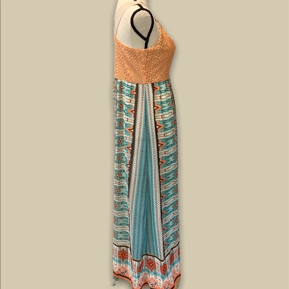 Flying Tomato maxi chiffon dress - Picture 5 of 15